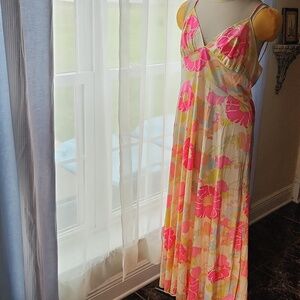 Vintage 70s Vanity Fair Pink Floral Maxi Chemise Night Gown with Cream Base